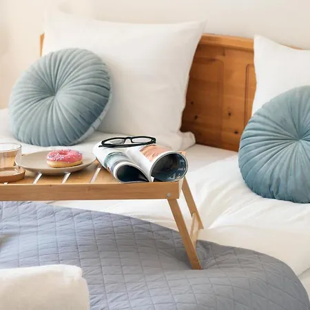 Retro Style With Balcony Near The Forest By Renters * Gdynia